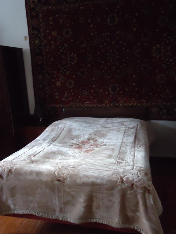 Maka`s Guest House Kazbegi Extérieur photo